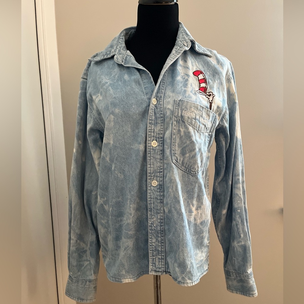 Vintage Universal Studios Islands Of Adventure Denim Shirt Dr Seuss Embroidered